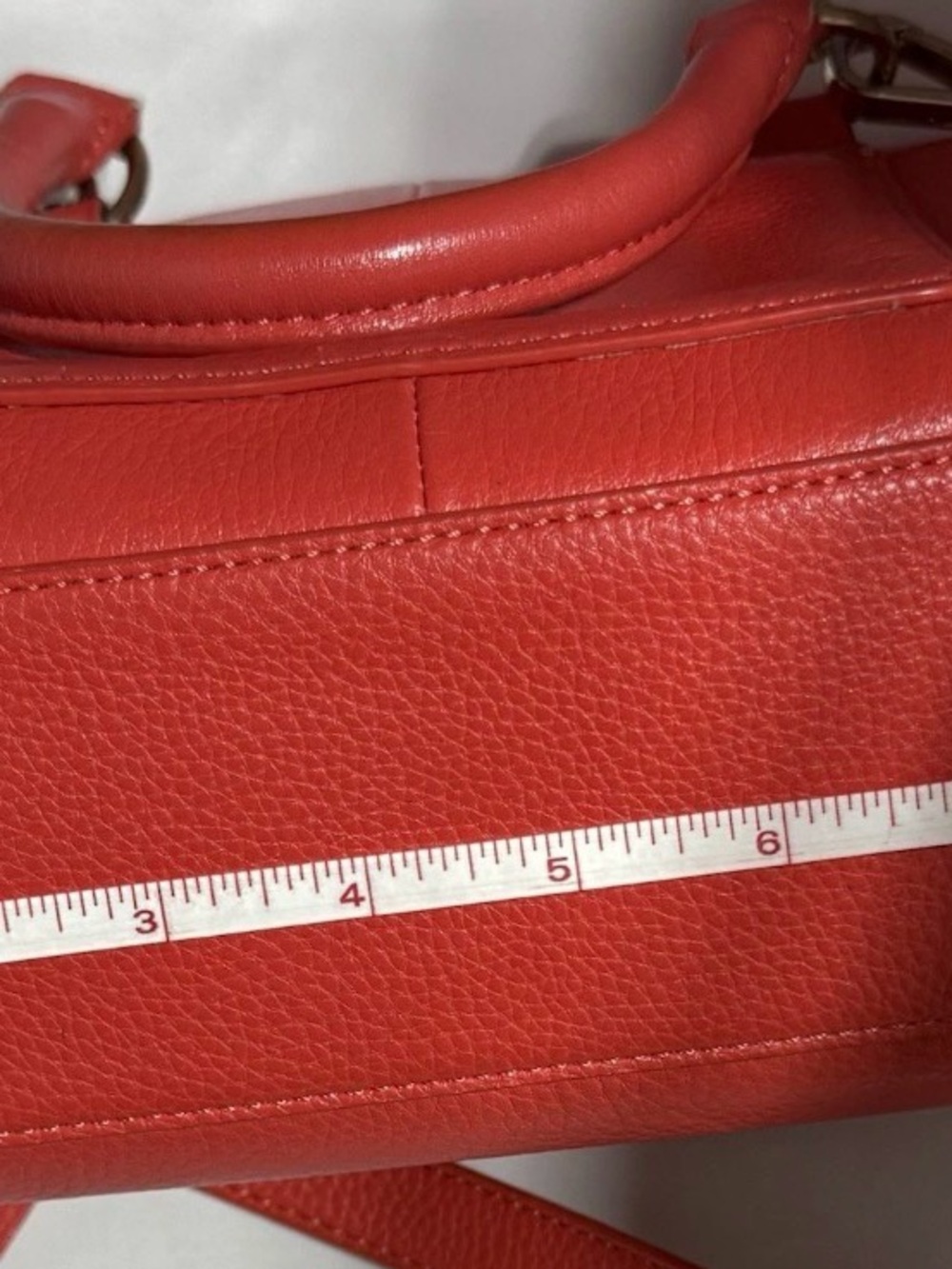 Red Leather Sam Edelman Crsbdy Retro Sleek Clueless 90’s 8.5”W x 7.5”H x 3.5”D - Picture 14 of 16